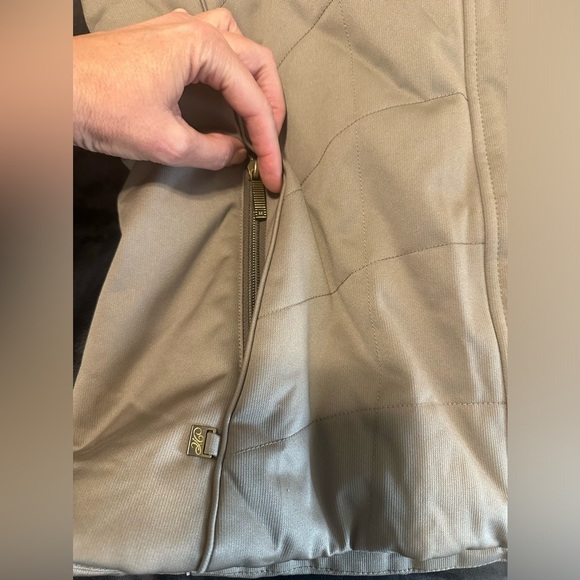 Metropolis Rhapsody Couloir Ski Parka with Fur trim hood, tan color, size 10 - Picture 2 of 8